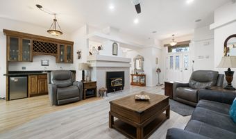 1216 Pleasantview Dr, Gardnerville, NV 89460