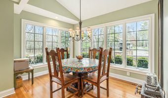 2891 Gale Rd, Ann Arbor, MI 48105