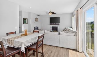 624 18th St SE, Altoona, IA 50009