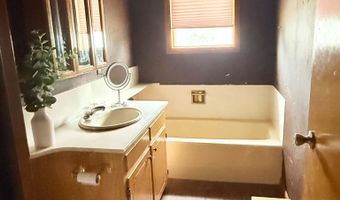 502 Avenue F, Beaver, OK 73932