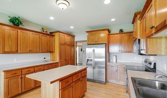 4972 Kassel Ave NE, Albertville, MN 55301
