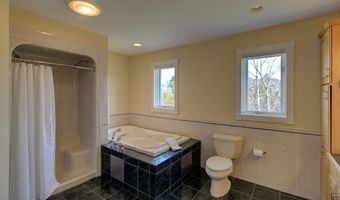 105 Brook Dr, Burlington, VT 05408