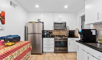 27556 Rondell St, Agoura Hills, CA 91301