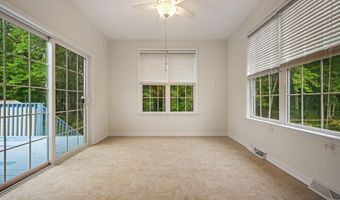 121 HOBBYHORSE Ct, Dover, DE 19904