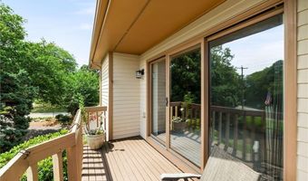 264 Boston Neck Rd, Narragansett, RI 02882
