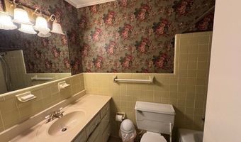 442 Flint River Hts, Bainbridge, GA 39817