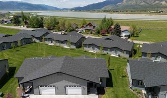 265 RIVER Cir 2, Alpine, WY 83128