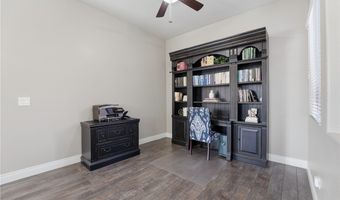 2752 Glen Port St, Las Vegas, NV 89135