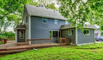 2005 N Dakota Ave, Ames, IA 50014