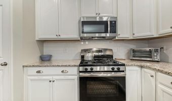 105 Willow View Ln, Apex, NC 27539