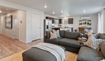 62 S AIRLIFT St, Airway Heights, WA 99001