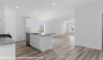 518 Robin St, Angleton, TX 77515