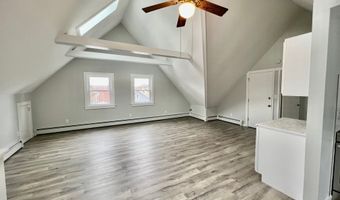 23 E Main St, Branford, CT 06405
