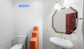 325 Braught Ln, Bosque Farms, NM 87068
