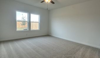 182 Peeps Ct, Adkins, TX 78101