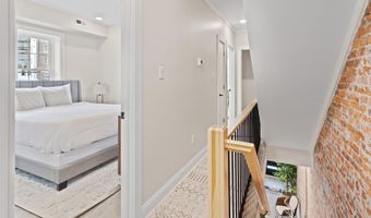 102 S Ocean Ave, Atlantic City, NJ 08401