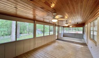 1838 Dogwood Dr, Atmore, AL 36502