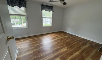 42 Chestnut St, Cumberland, RI 02864