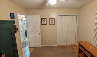 2474 Woodridge Dr, Asheboro, NC 27205