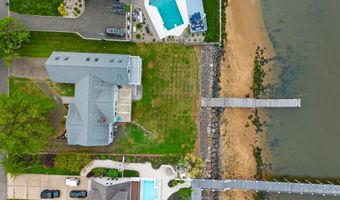 14 Harbor View Dr, Atlantic Highlands, NJ 07716