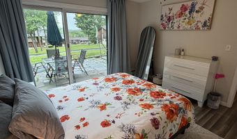 1- G Country Squire Dr 1G, Cromwell, CT 06416