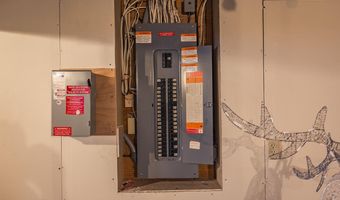26 Columbia St, Amsterdam, NY 12010
