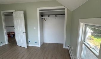 17 Warren Ave, Lincoln, RI 02865