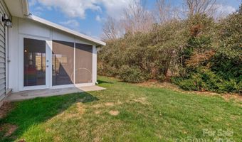 41 Sunview Cir, Arden, NC 28704