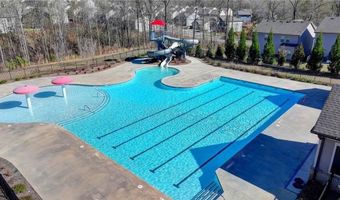 212 Station Overlook Dr, Auburn, GA 30011