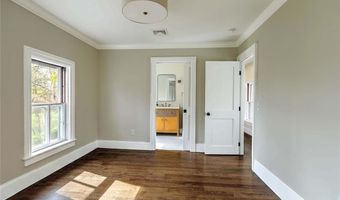 53 Jennys Ln, Barrington, RI 02806