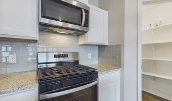 7072 Bexley Ct, Alexandria, LA 71303
