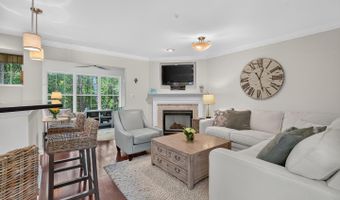 6606 NETTIES Ln #1308, Alexandria, VA 22315