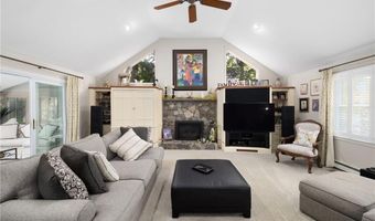 8 Princess Pine Rd, Lincoln, RI 02865