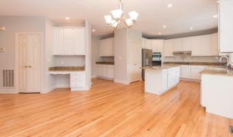 10709 BOSWELL Ln, Potomac, MD 20854