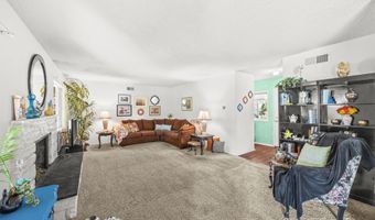 8822 Lola Ave, Anaheim, CA 92804