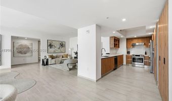 10281 W Bay Harbor Dr 205, Bay Harbor Islands, FL 33154