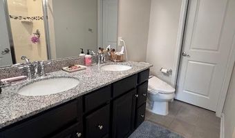43432 APPLE ORCHARD Sq, Ashburn, VA 20148