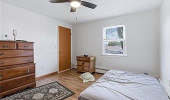 4 Rosemont Ave, Johnston, RI 02919