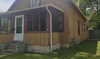 907 N Albion St, Albion, MI 49224