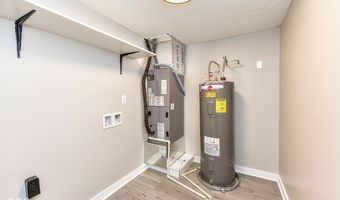 7210 Chimney Rock Ct, Indianapolis, IN 46217