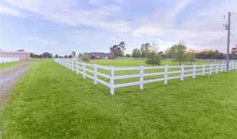 2284 E Roping Rd, Atoka, OK 74525