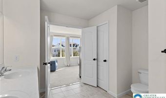 312 Redclover Ln, Allentown, PA 18104