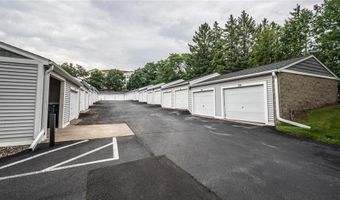 7675 142nd St W 314C, Apple Valley, MN 55124