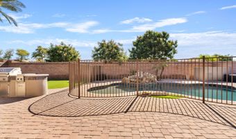 4301 S NEWPORT St, Chandler, AZ 85249