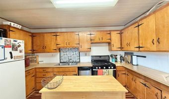 195 Pleasant Hill Dr, Battle Mountain, NV 89820