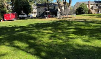 75 Oak St, Amityville, NY 11701