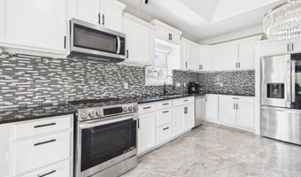 14024 Campisi Dr, Abbeville, LA 70510