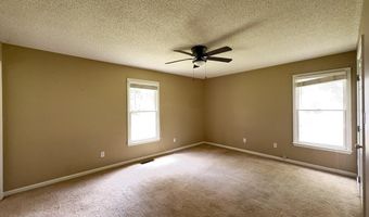 2701 N JEFFERSON St, Albany, GA 31701
