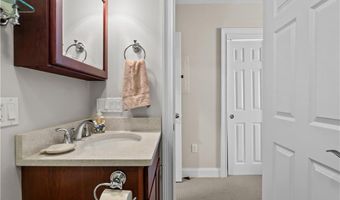 30 Brewer St 3, Newport, RI 02840