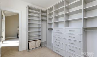 926 Steel House Blvd, Charlotte, NC 28205